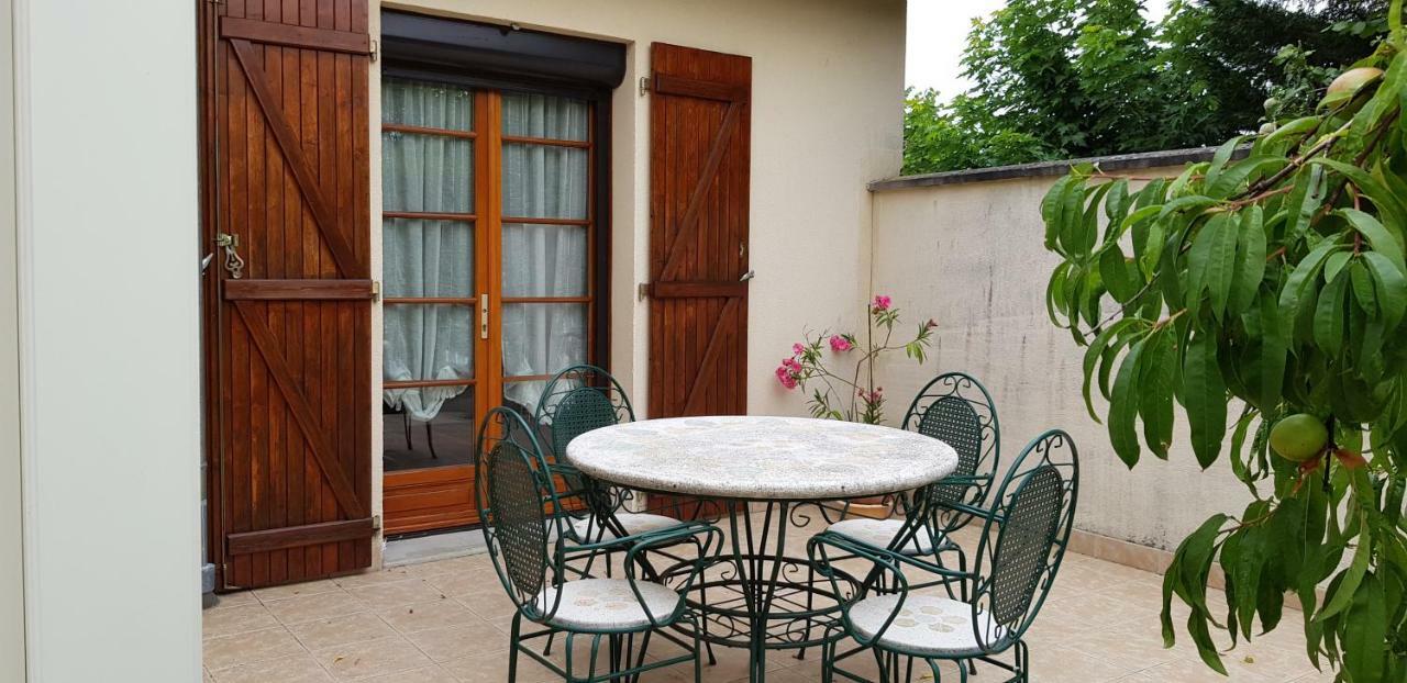 gite du luat Vert-en-Drouais Exterior foto
